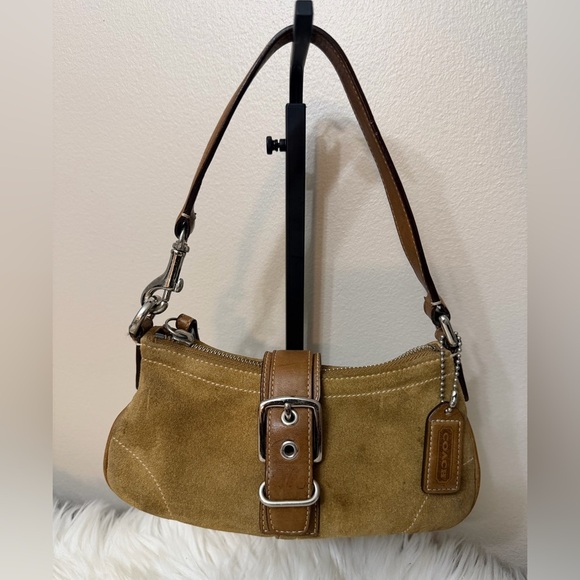 Vintage Coach Hampton Demi BuckleSuede Bag 7558